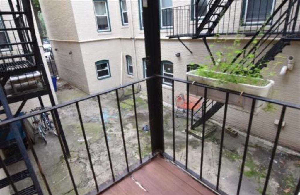 84 Gordon Street, Unit 206 Boston, MA 02135 - Photo 15 of 15 a view of an entryway