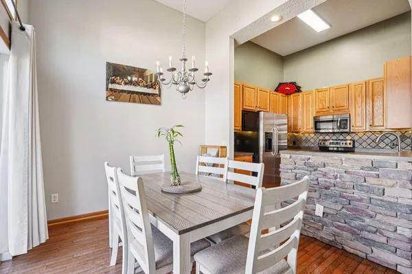 $310,000 | 2147 St Johns Alcove, Woodbury, MN 55129