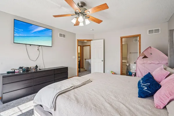 $310,000 | 2147 St Johns Alcove, Woodbury, MN 55129