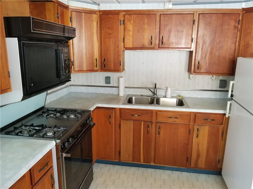 614 Wilbur Road Stoystown, PA 15563 - Photo 3 of 15 Gallery Image 3