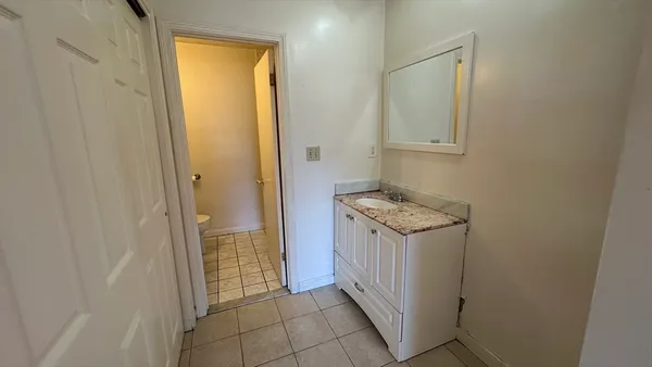 $1,850 | 915 Edgell Road, Unit 64, Framingham, MA 01701