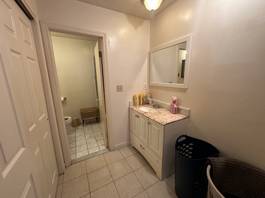 915 Edgell Road, Unit 64 Framingham, MA 01701 - Photo 8 of 10