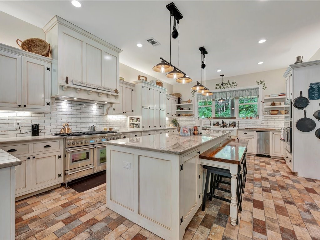 716 Mountainview Road Lufkin, TX 75904 - Photo 12 of 50