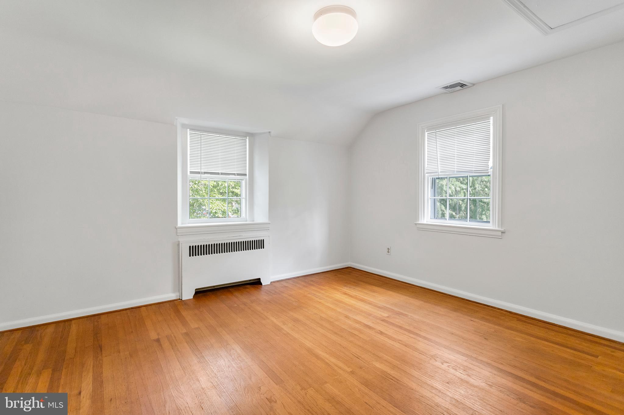 10 Green Valley Road Wallingford, PA 19086 - Photo 18 of 29