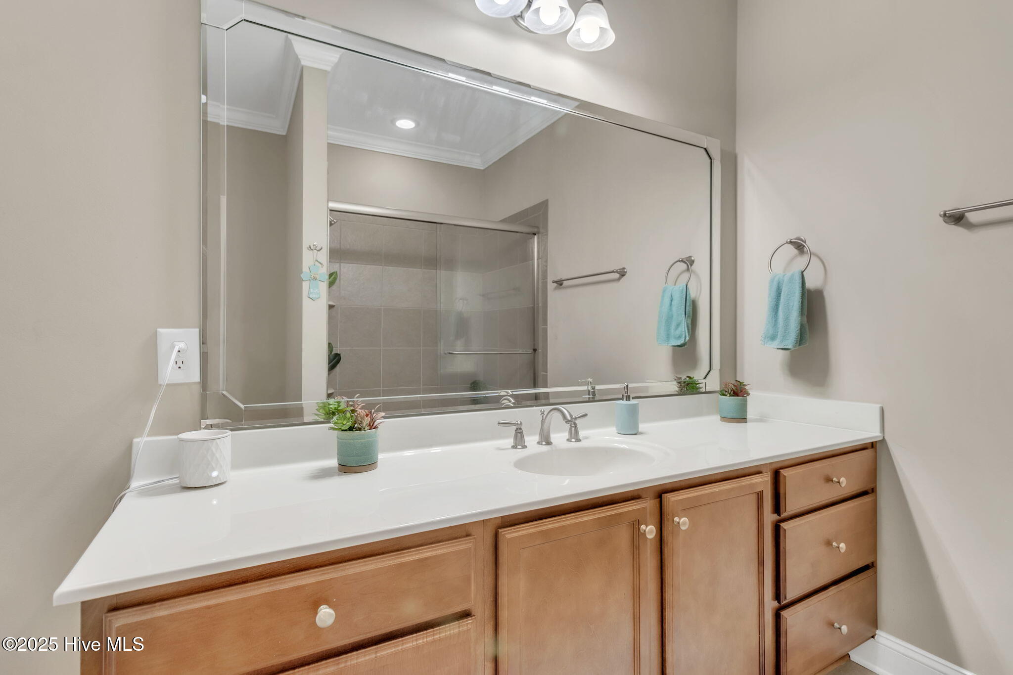 124 Gallery Drive, Unit 302 Spring Lake, NC 28390 - Photo 25 of 32 Bathroom 1