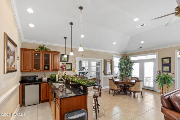 $1,600 | 124 Gallery Drive, Unit 302, Spring Lake, NC 28390