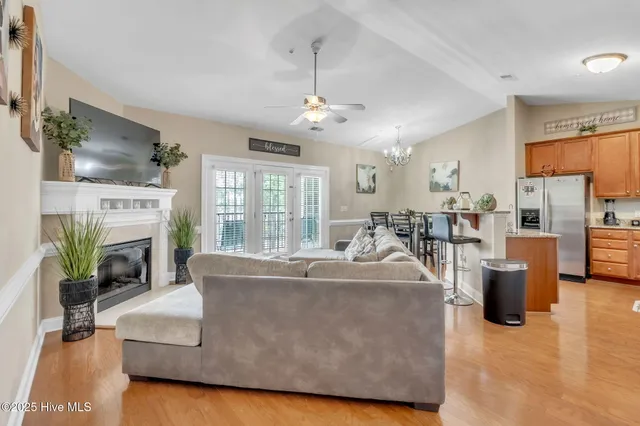 $1,600 | 124 Gallery Drive, Unit 302, Spring Lake, NC 28390