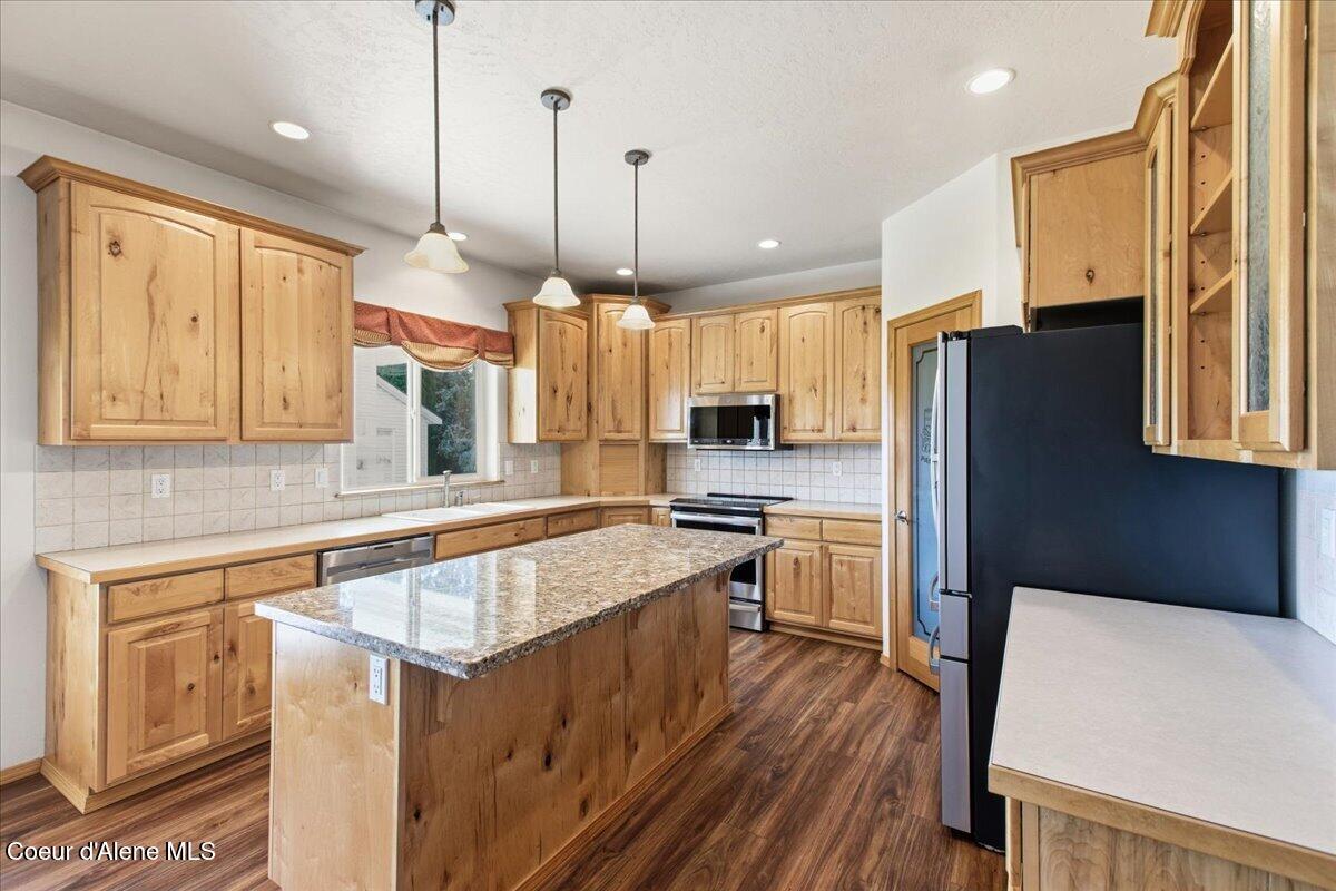 2924 North Distant Star Road Post Falls, ID 83854 - Photo 31 of 64 32-Kitchen