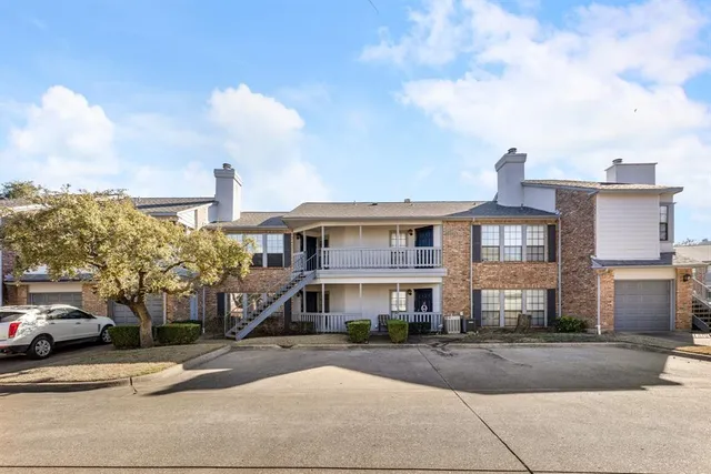 $245,500 | 3101 Townbluff Drive, Unit 1013, Plano, TX 75075