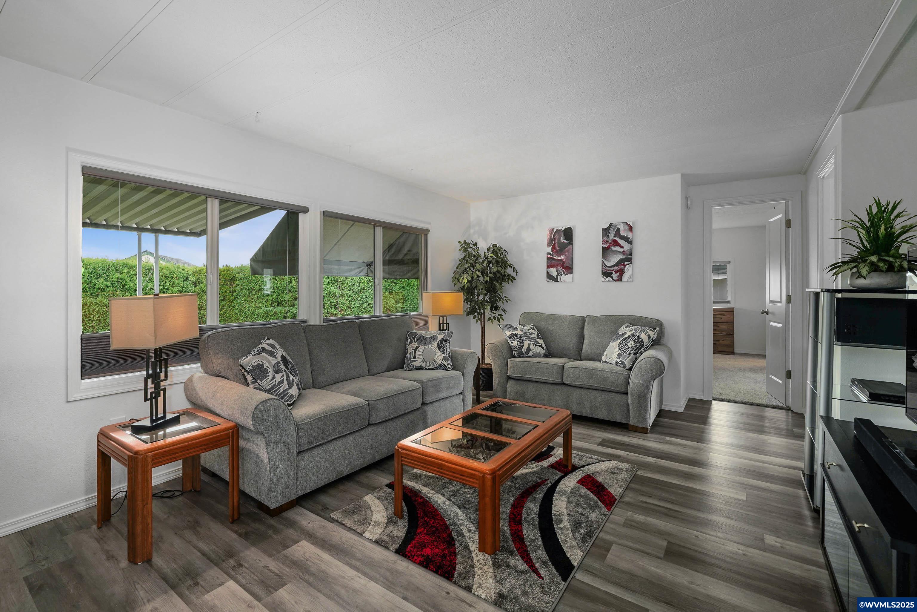 5422 Portland Road Northeast, Unit 55 Salem, OR 97305 - Photo 17 of 37