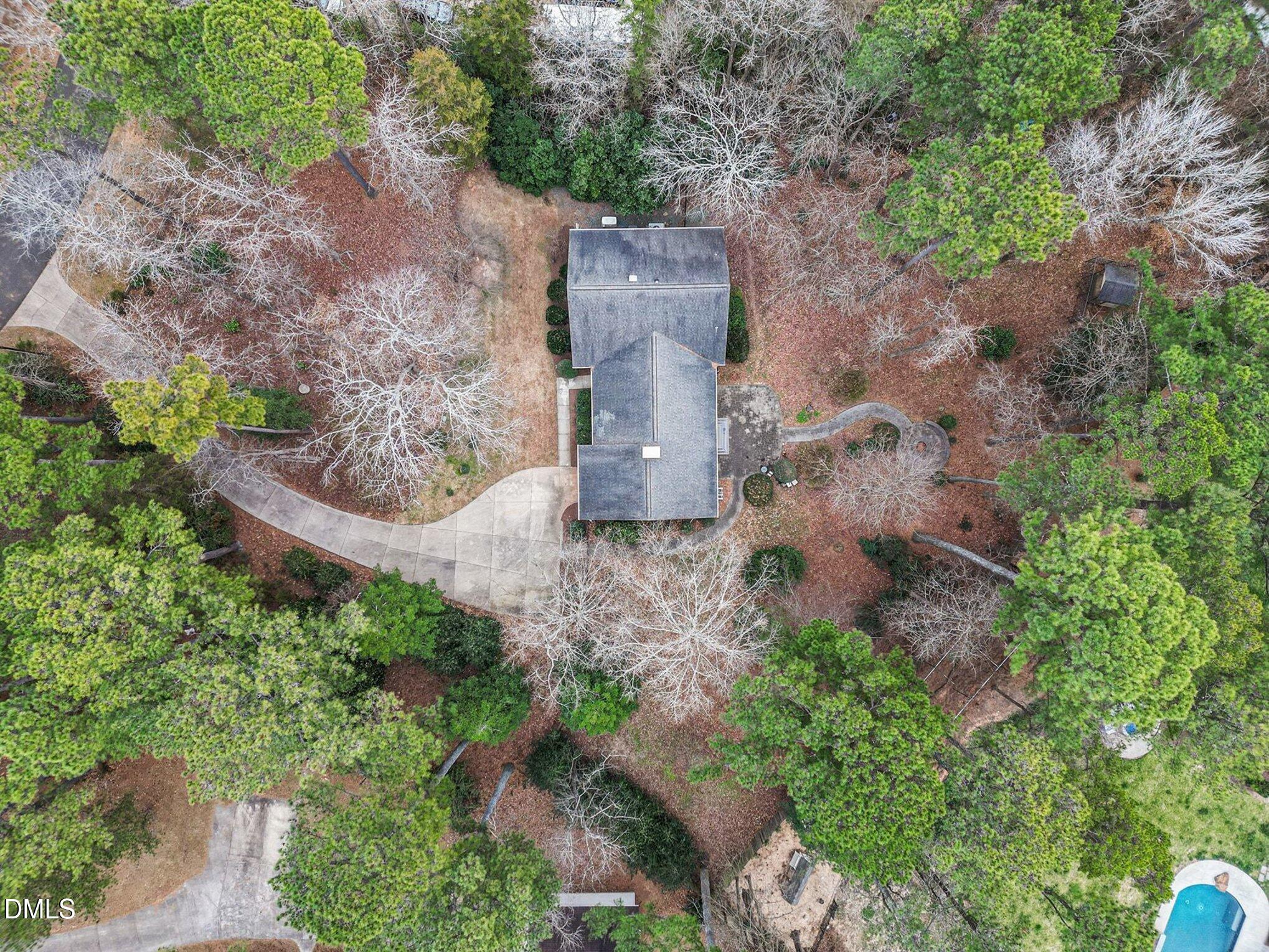 2529 Countrywood Road Raleigh, NC 27615 - Photo 6 of 35 035_file_1551