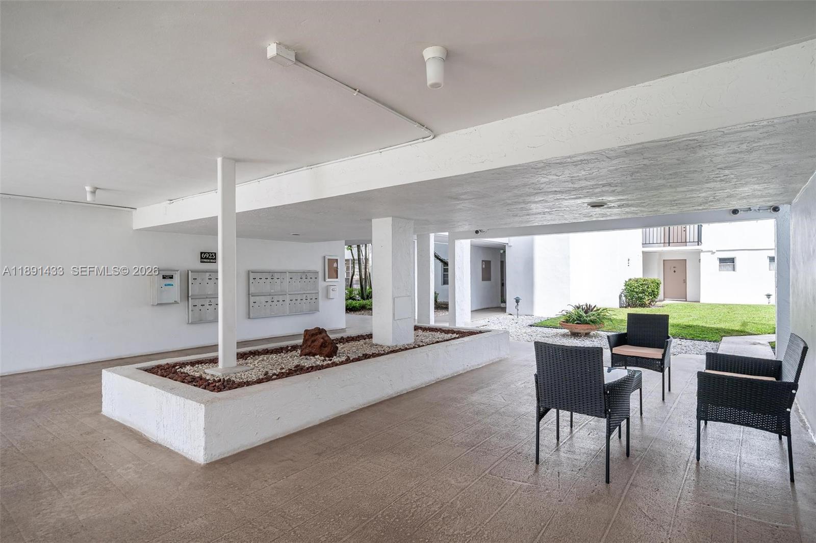 6923 Cypress Road, Unit C12 Plantation, FL 33317 - Photo 10 of 35