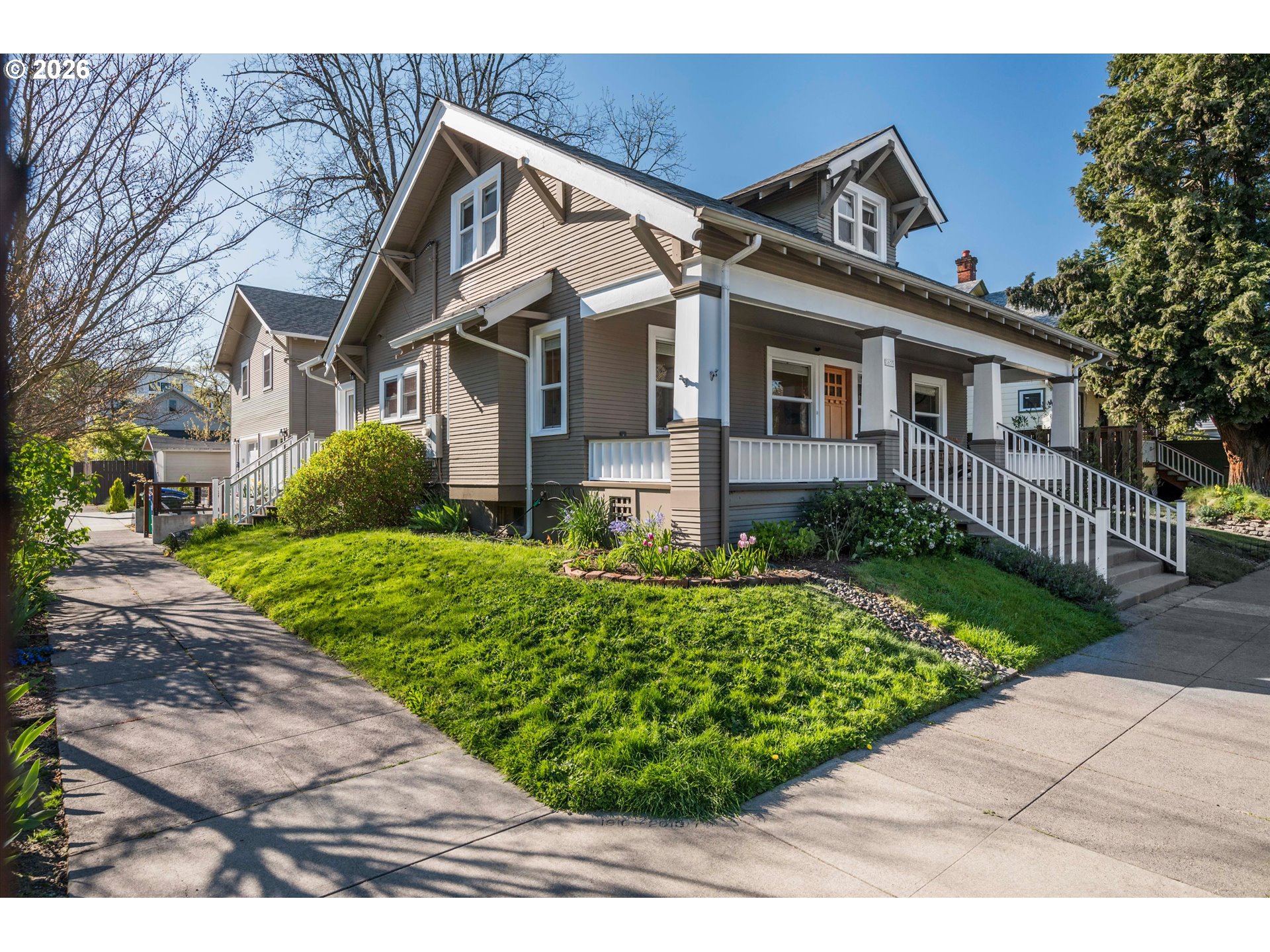 3635 Southeast 14th Avenue Portland, OR 97202 - Photo 4 of 47