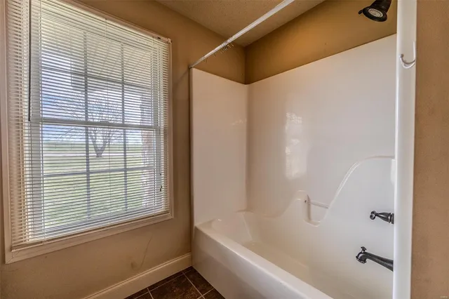 $799,000 | 10637 Hwy Tt, Grovespring, MO 65662