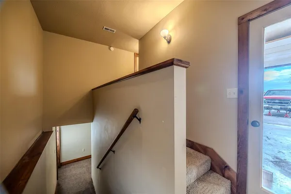 $799,000 | 10637 Hwy Tt, Grovespring, MO 65662