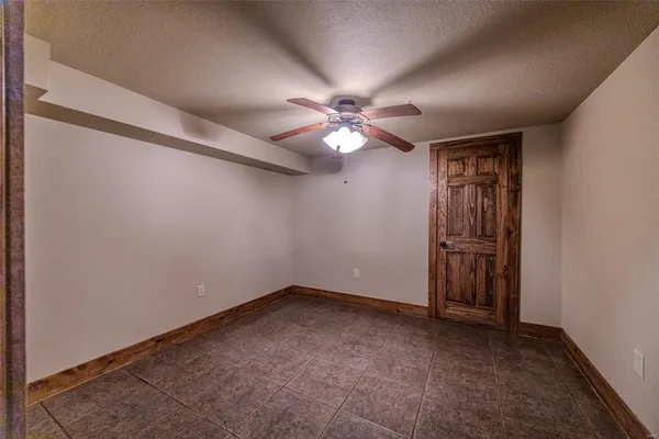 $799,000 | 10637 Hwy Tt, Grovespring, MO 65662