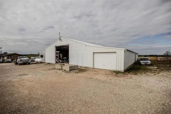 $799,000 | 10637 Hwy Tt, Grovespring, MO 65662