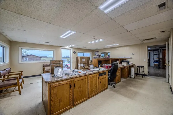 $799,000 | 10637 Hwy Tt, Grovespring, MO 65662