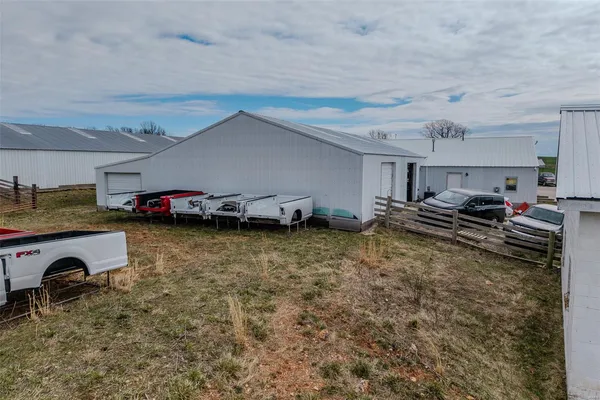 $799,000 | 10637 Hwy Tt, Grovespring, MO 65662