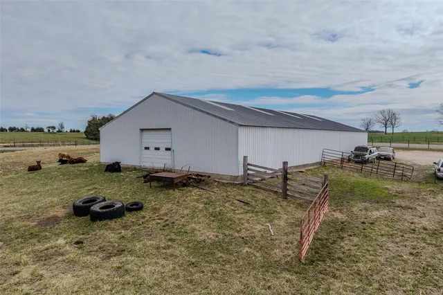 $799,000 | 10637 Hwy Tt, Grovespring, MO 65662