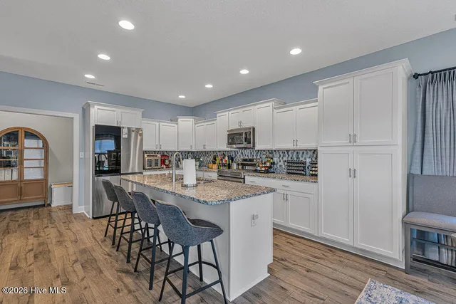 $403,900 | 354 Black Hawk Drive, Jacksonville, NC 28546