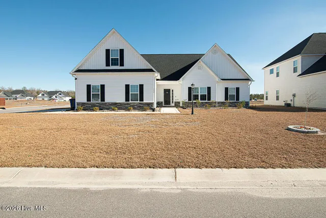 $403,900 | 354 Black Hawk Drive, Jacksonville, NC 28546