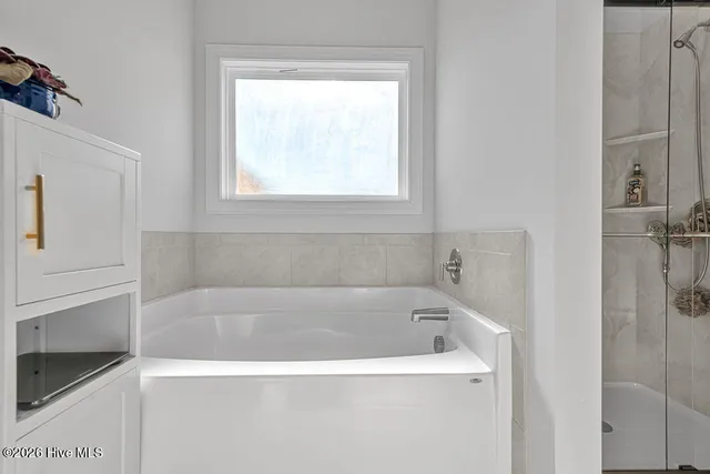 $403,900 | 354 Black Hawk Drive, Jacksonville, NC 28546