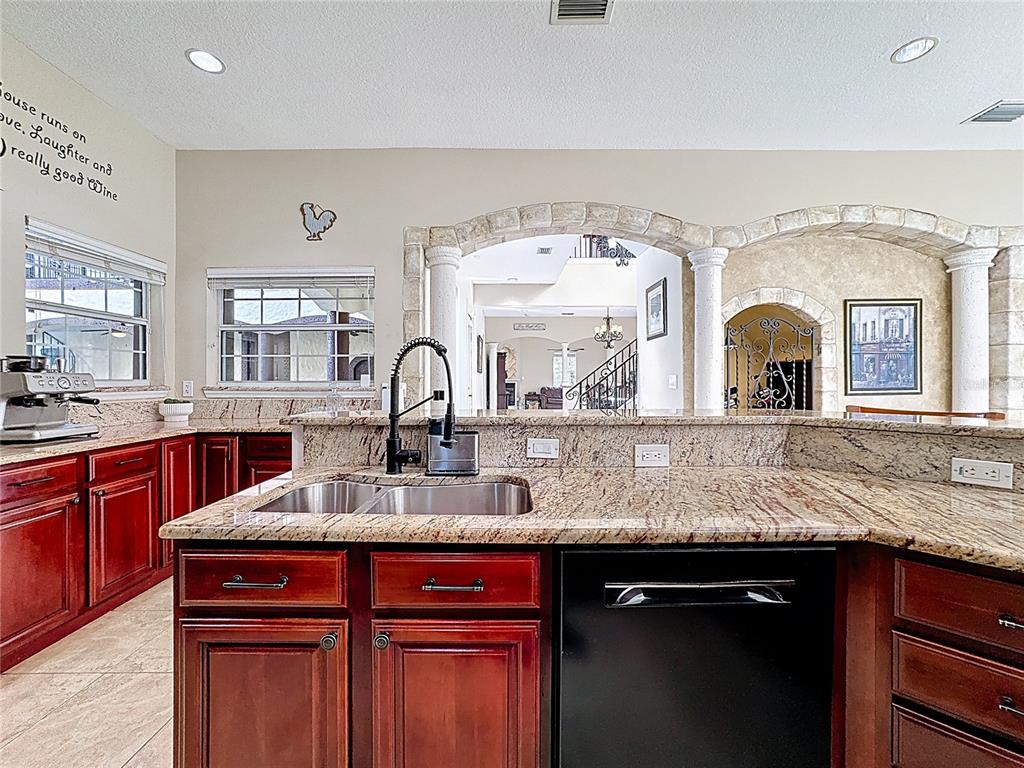 13009 Roberts Island Road Orlando, FL 32832 - Photo 13 of 95 Gallery Image 13