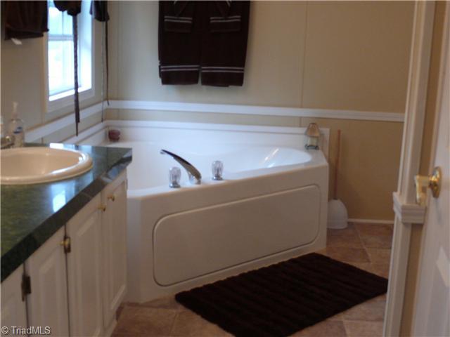 4283 Waynick Meadow Road Asheboro, NC 27205 - Photo 4 of 11 Master Bath/Spa. Master bath also has garden tub and separate shower