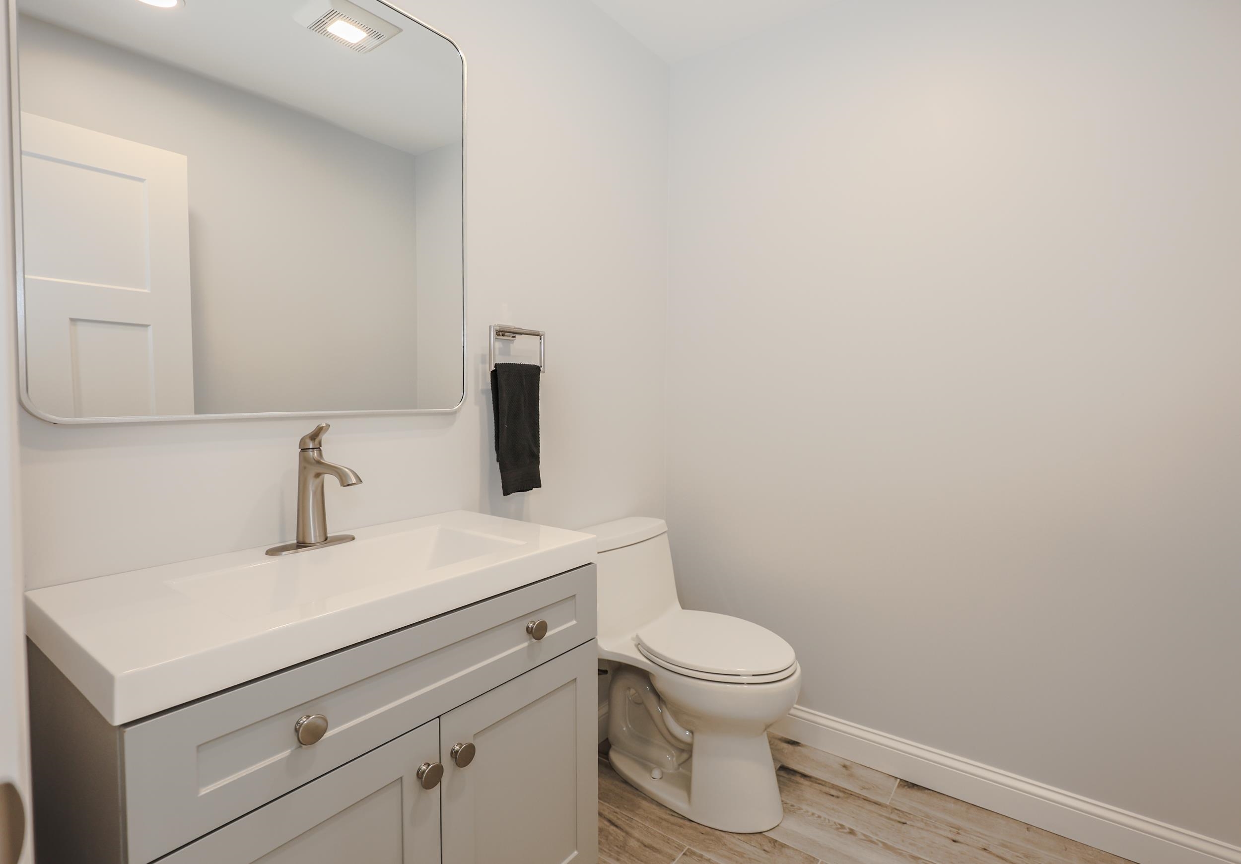 5 Gamache Road Derry, NH 03038 - Photo 12 of 36