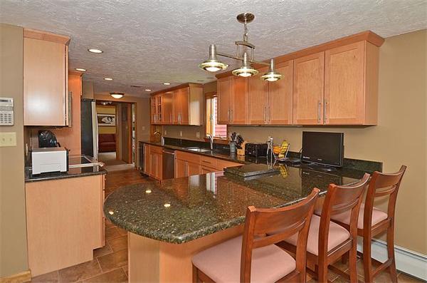 4 Little Neck Road Ipswich, MA 01938 - Photo 4 of 30