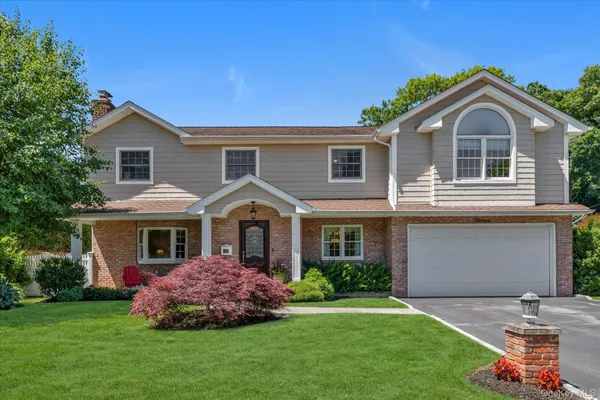 $1,650,000 | 13 Darby Place, Glen Head, NY 11545