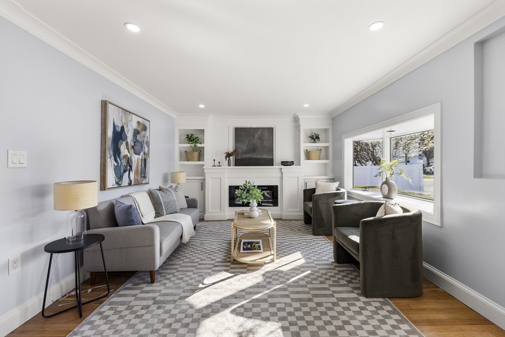 20 Nason Road Saugus, MA 01906 - Photo 4 of 38 Gallery Image 4