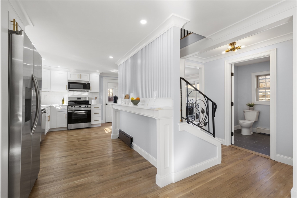 20 Nason Road Saugus, MA 01906 - Photo 7 of 38 Gallery Image 7