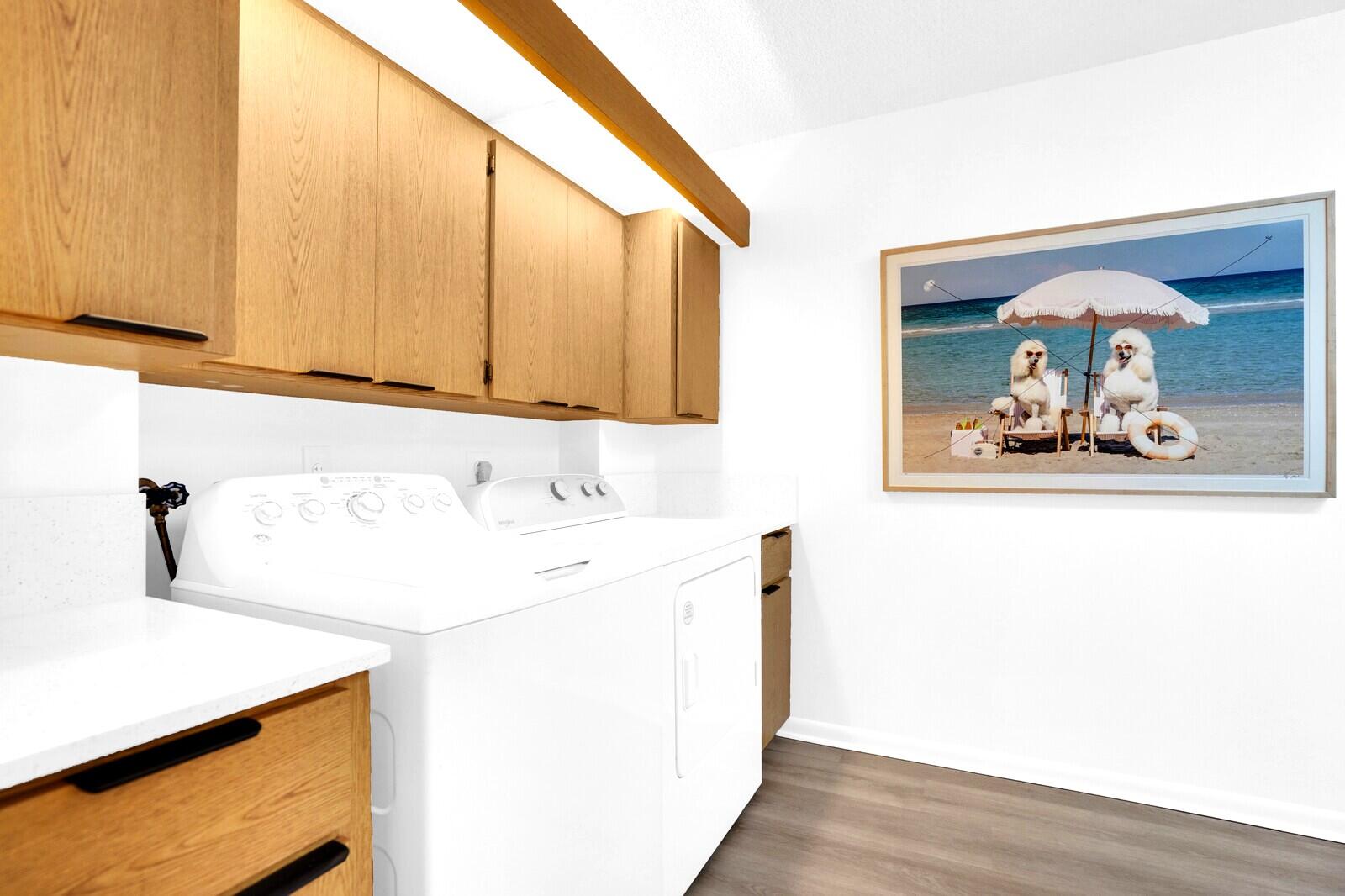 2601 Village Boulevard, Unit 404 West Palm Beach, FL 33409 - Photo 16 of 39 3rd Spacious Room