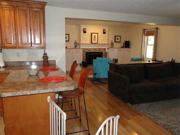 6 Wiles Farm Road Northborough, MA 01532 - Photo 7 of 30 Gallery Image 7