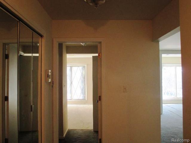 25720 Southfield Road Southfield, MI 48075 - Photo 7 of 17 7.jpg