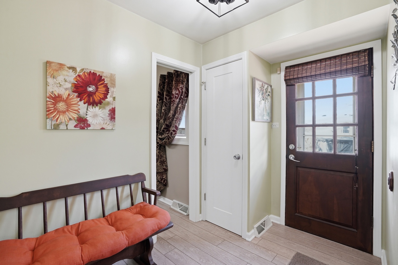 18439 Locust Street Lansing, IL 60438 - Photo 12 of 38