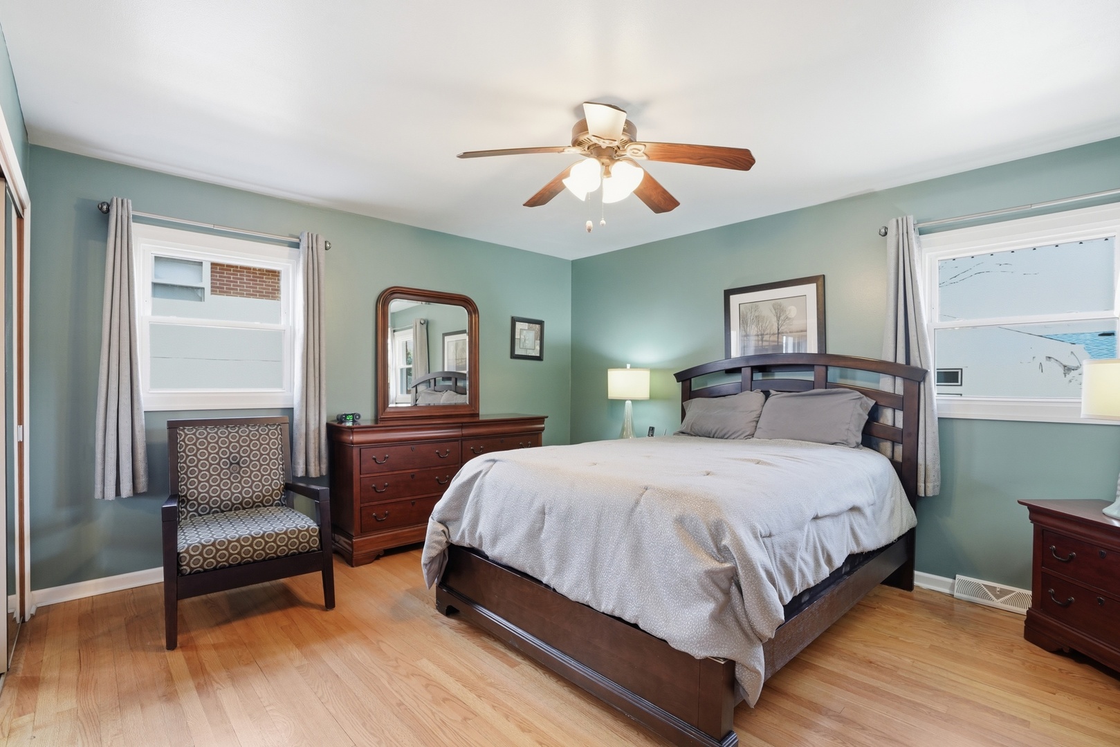 18439 Locust Street Lansing, IL 60438 - Photo 14 of 38