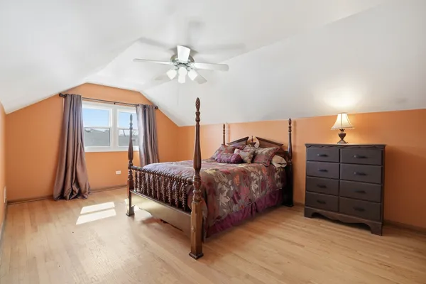 $389,900 | 18439 Locust Street, Lansing, IL 60438