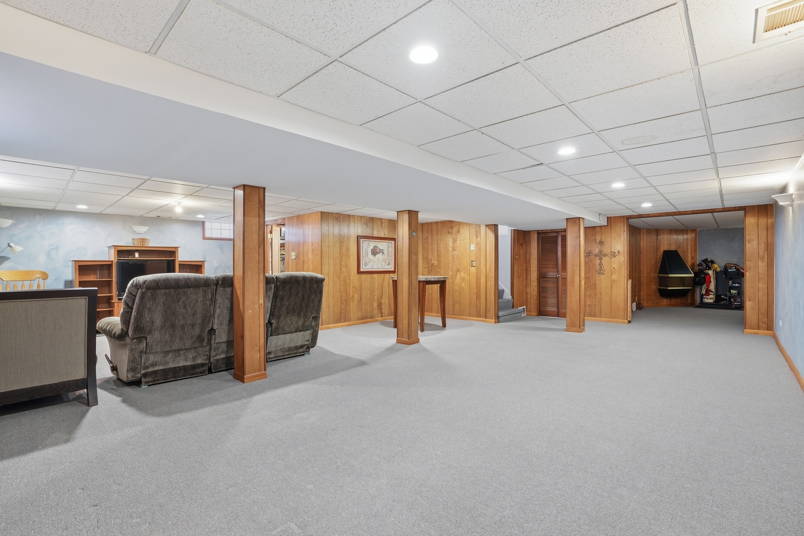 18439 Locust Street Lansing, IL 60438 - Photo 26 of 38