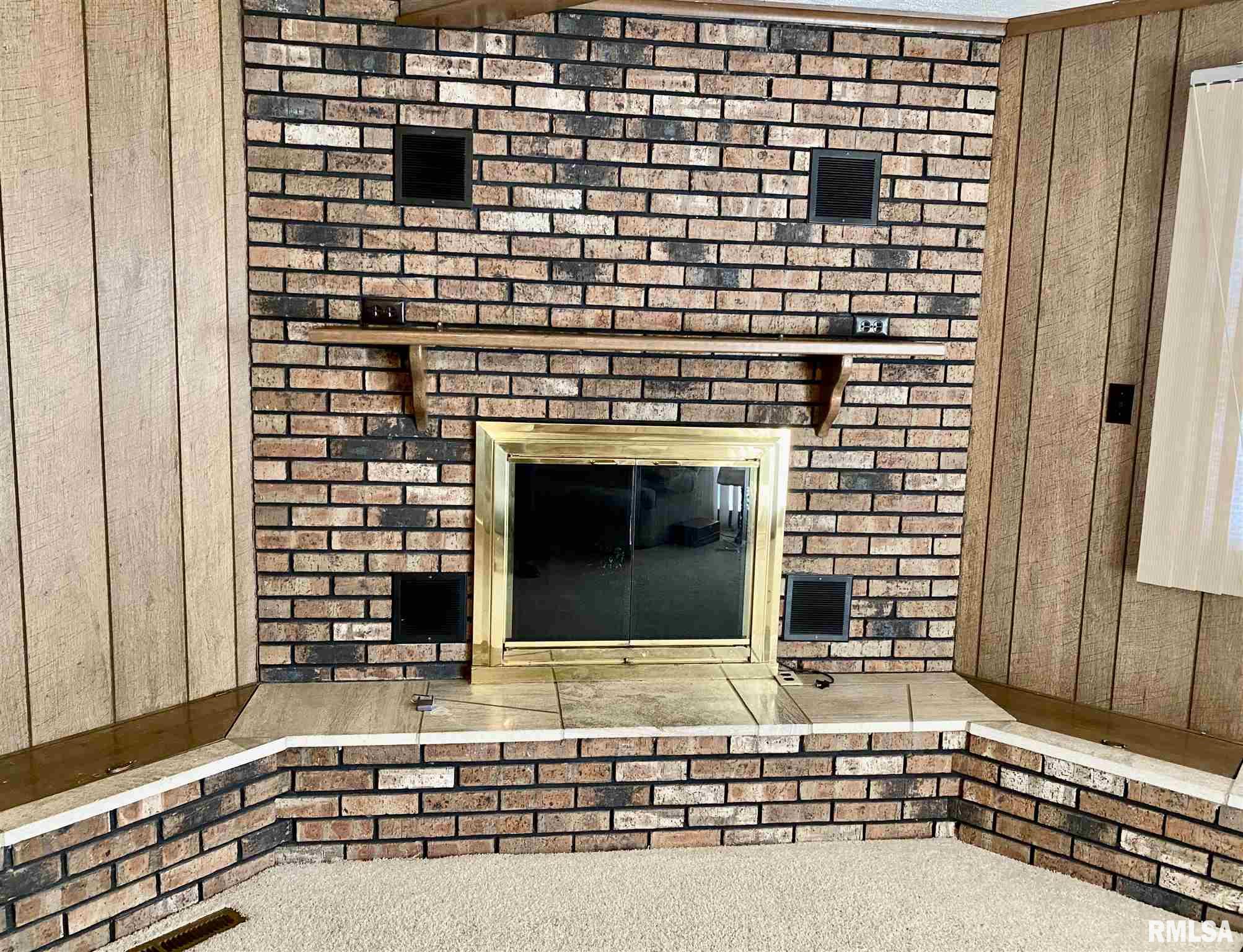 416 Charlotte Road Marion, IL 62959 - Photo 15 of 21 Gallery Image 15