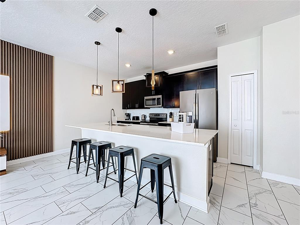 4829 Romeo Circle Kissimmee, FL 34746 - Photo 8 of 59