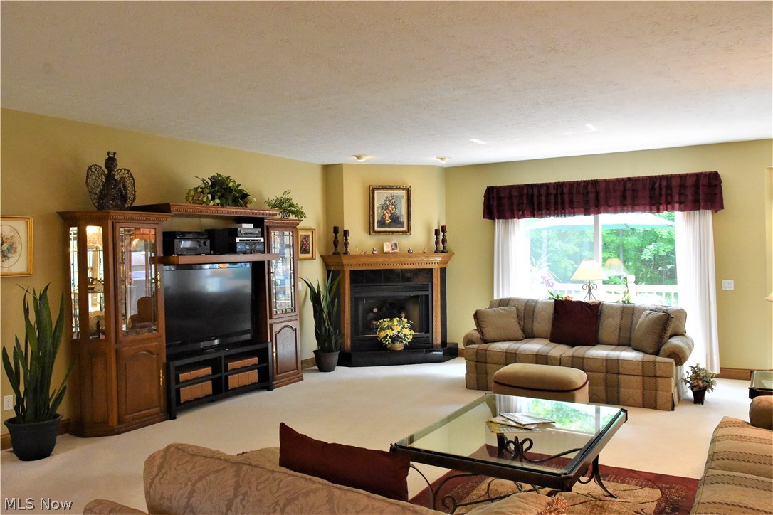 11403 Robson Road Grafton, OH 44044 - Photo 8 of 20 Gallery Image 8