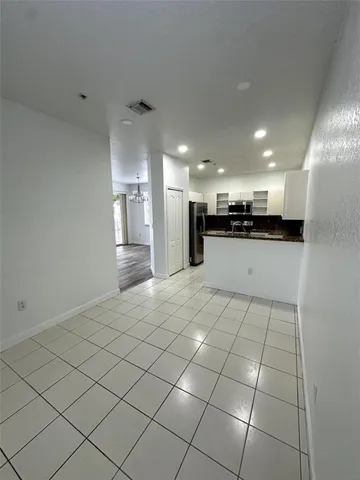 $2,800 | 4331 Southwest 160th Avenue, Unit 200, Miramar, FL 33027