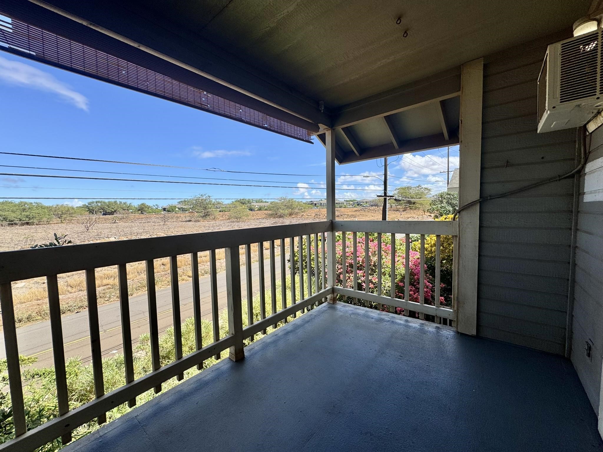 140 Uwapo Road, Unit 56204 Kihei, HI 96753 - Photo 24 of 40 a view of balcony with furniture