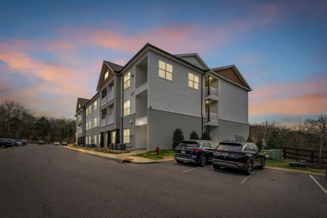 $310,000 | 6411 Charlotte Rd Circle, Unit 307, Nashville, TN 37209