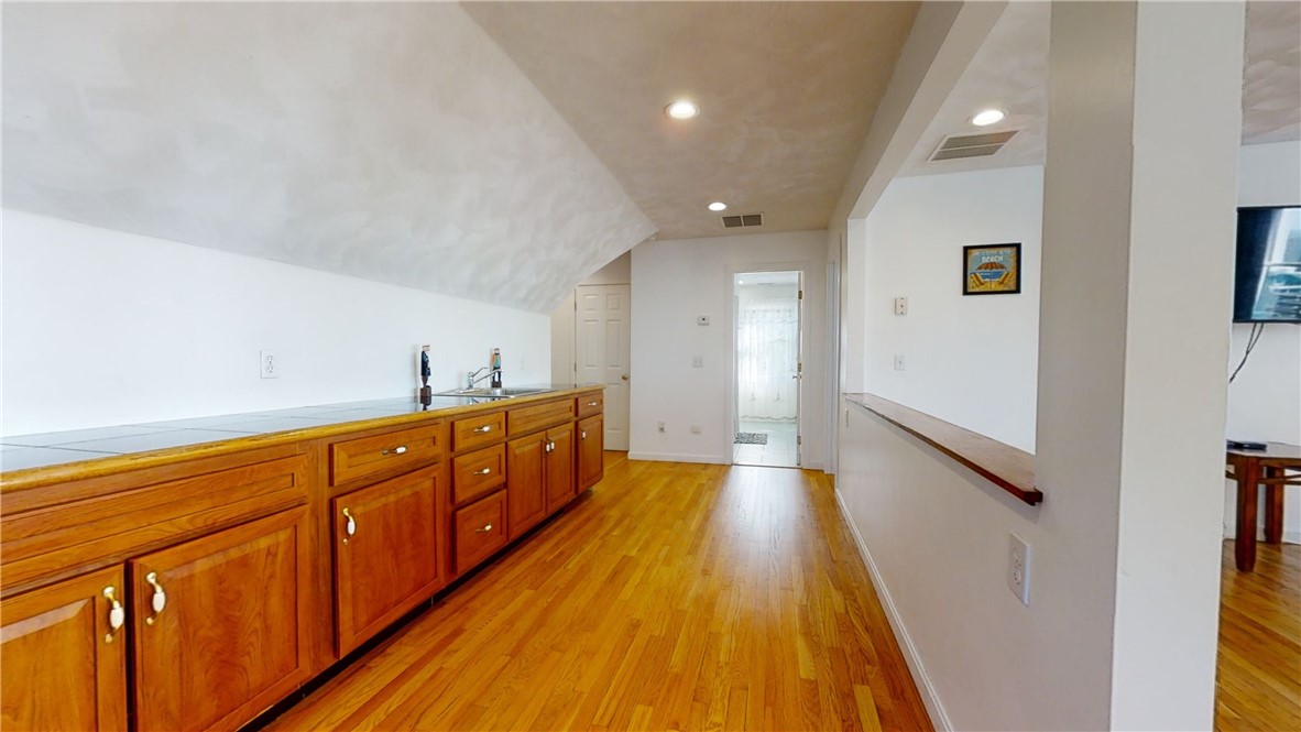 51 Glendale Road Narragansett, RI 02882 - Photo 46 of 50
