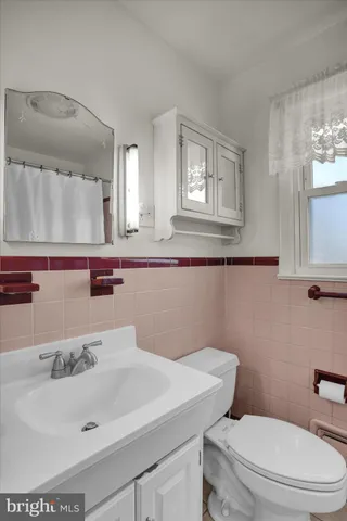 $275,000 | 2413 Reading Boulevard, Reading, PA 19609