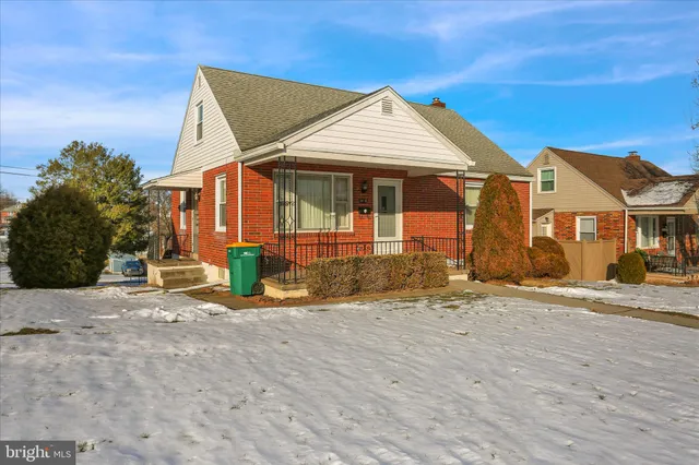 $275,000 | 2413 Reading Boulevard, Reading, PA 19609